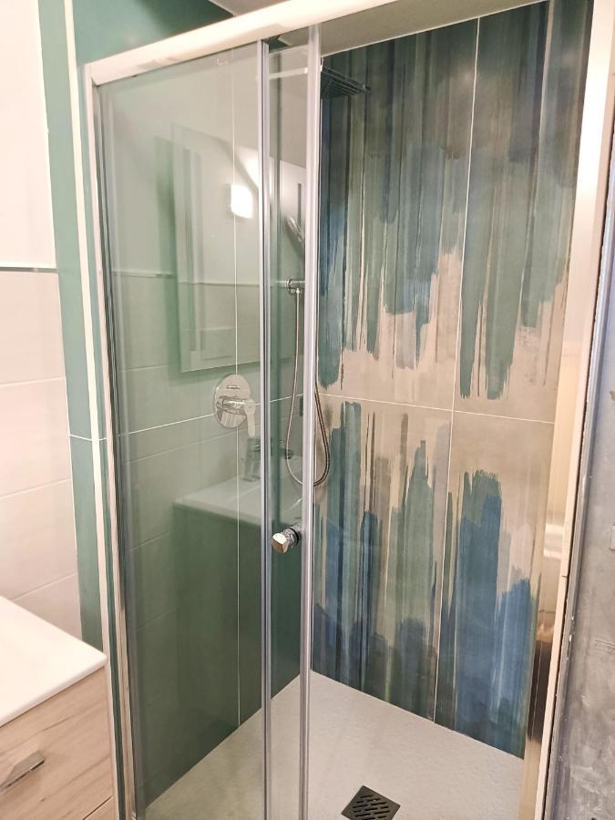 Apartamento Bilocale Fronte Mare Giardini-Naxos Exterior foto